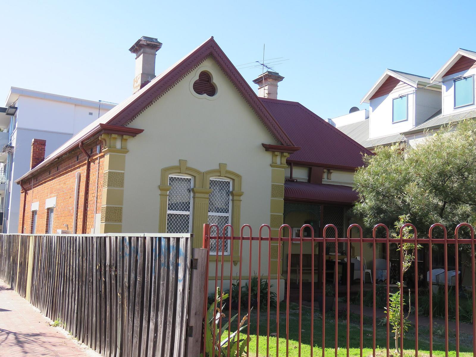 House 166 Aberdeen Street, Northbridge, July 2023